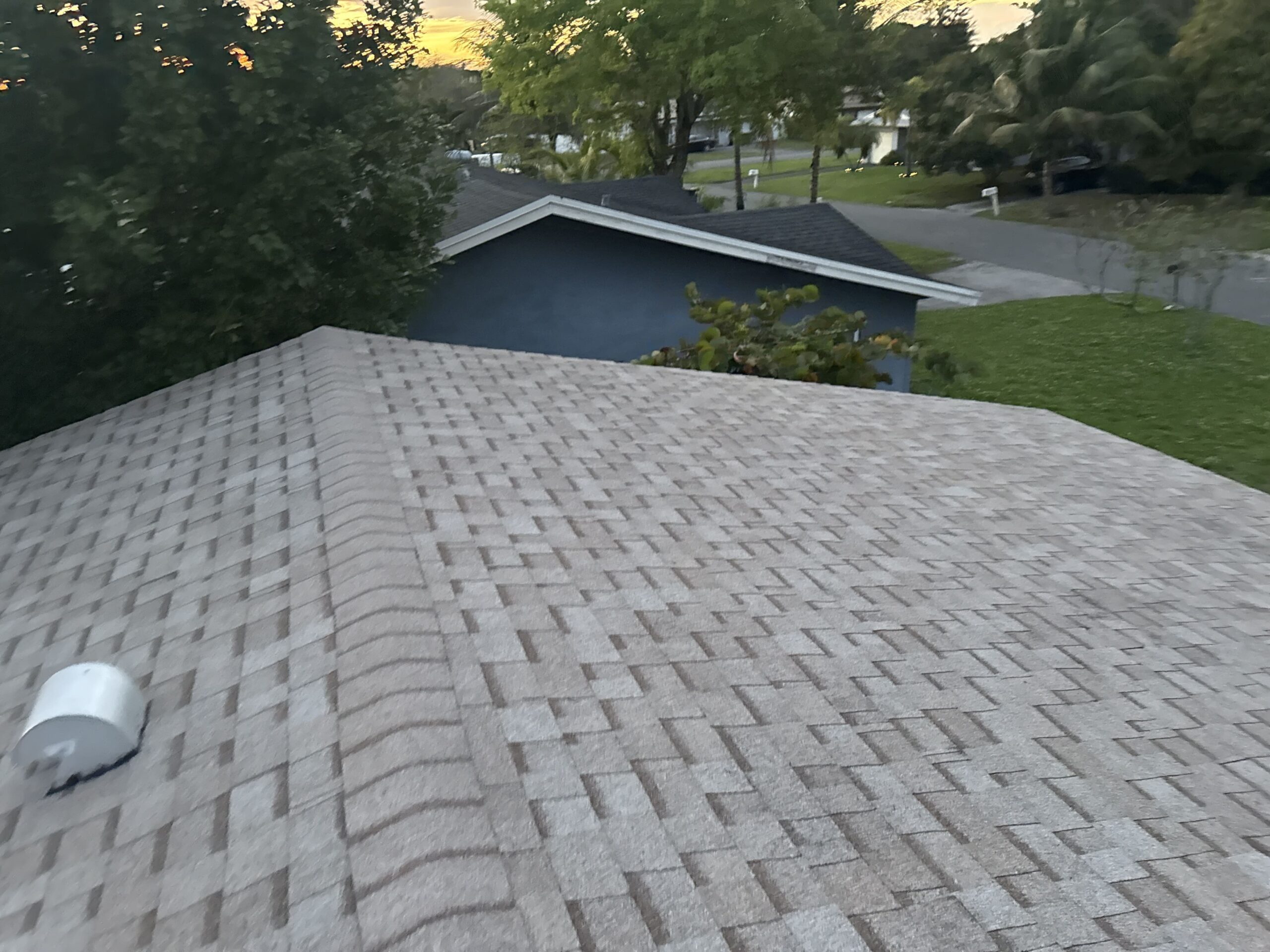 hurricane proof roof